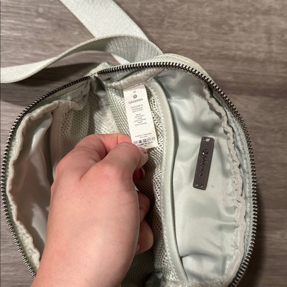 Lululemon Everywhere Belt Bag — Springtime - Picture 13 of 13